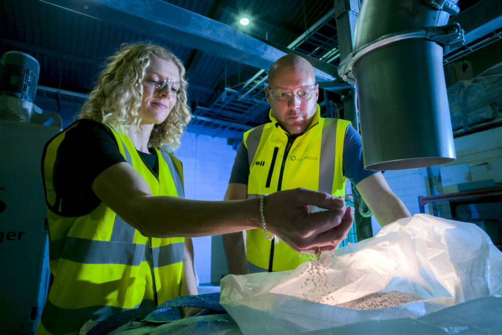 L-R: Sinéad Galligani, Chief Marketing Officer, OSSM, with Neil Skeffington, CEO, Novelplast. OSSM is announcing that its deployment of NetSuite ERP technology is helping plastics recycling company Novelplast to save an average of 25,000 tonnes of plastic from entering landfill each year.