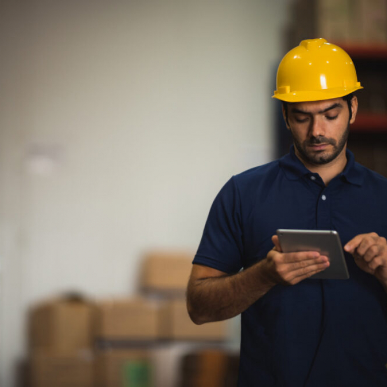 etSuite ERP dashboard compared to Microsoft Dynamics NAV inventory screen